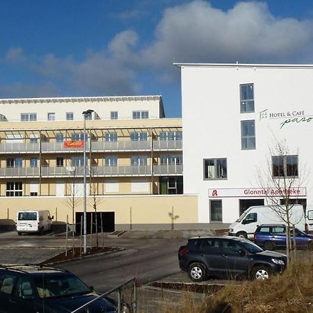 Hotel Und Cafe Paso Vierkirchen Kültér fotó